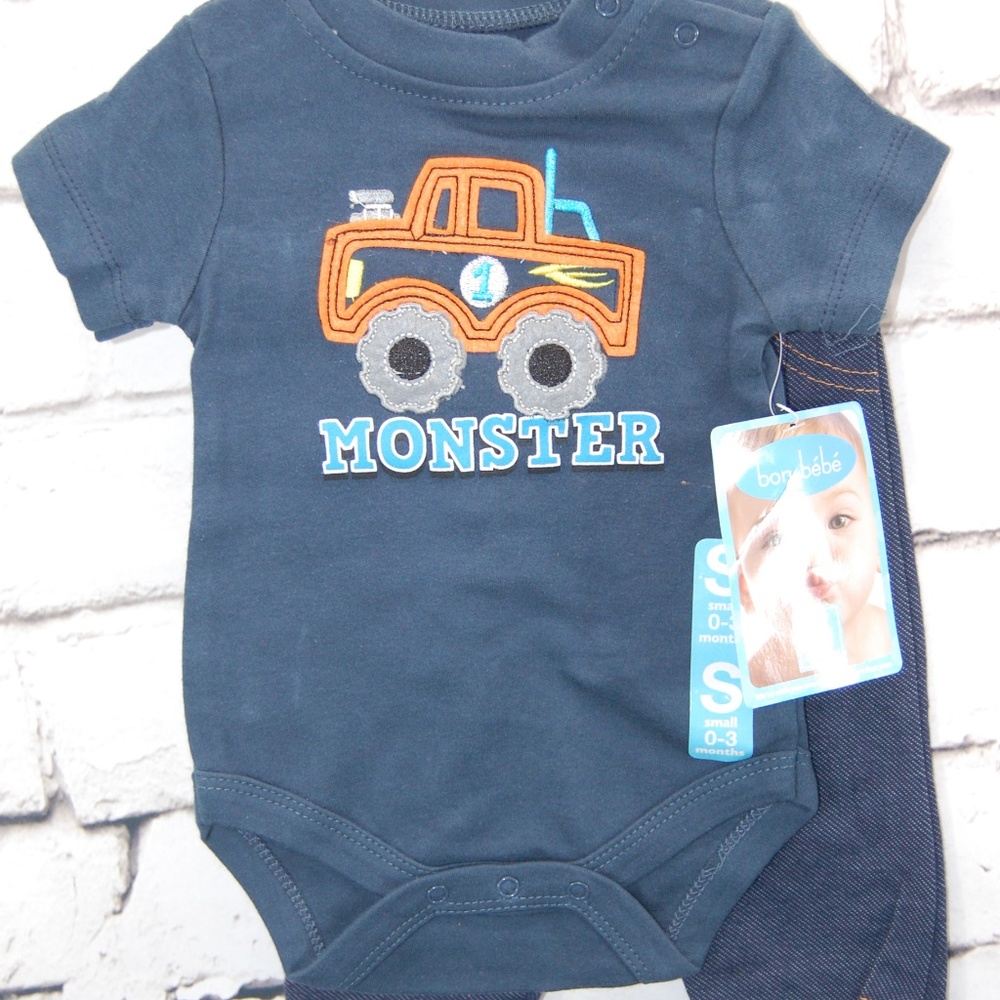 Infant 2pc. bodysuit w/ jeans